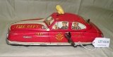 VTG. MARX TOYS WINDUP TIN FIRE CHIEF CAR - WORKS