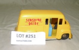 WYANDOTTE TOYS VINTAGE FRICTION TOY VAN - SUNSHINE DAIRY