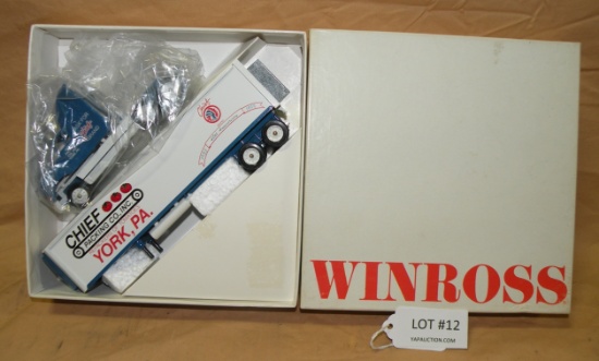 WINROSS BRAND TRACTOR/TRAILER W/BOX - CHIEF PACKING CO. - YORK, PA