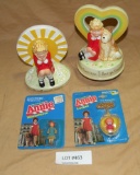 ASSORTED ANNIE COLLECTIBLES