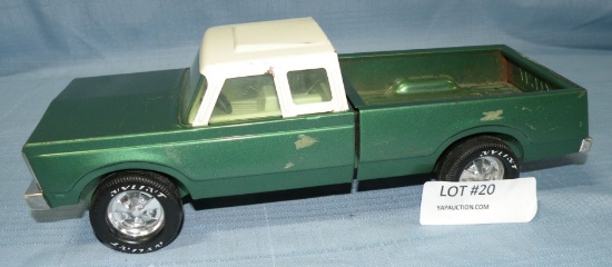 NYLINT TOYS PRESSED STEEL PICKUP