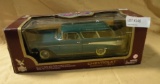 ROAD LEGENDS DIECAST 1/18 SCALE 1957 CHEVROLET NOMAD W/BOX