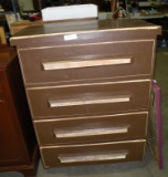 DISTRESSED 4-DRAWER CHEST OF DRAWERS - WILL NOT SHIP