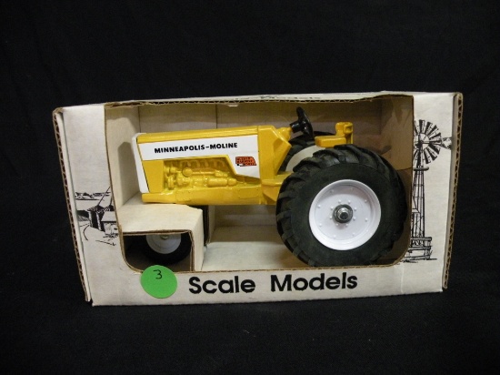 1992 SCALE MODELS DIECAST 1/25 MINNEAPOLIS-MOLINE G-940 TOY TRACTOR W/BOX