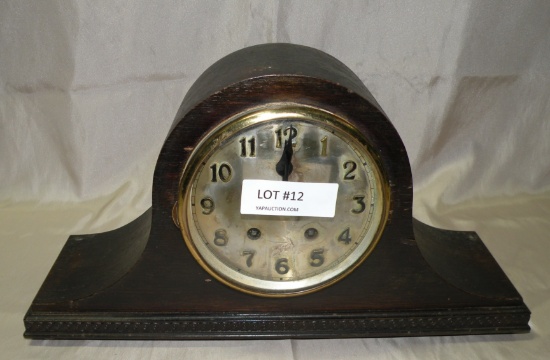 ANTIQUE MANTEL CLOCK W/KEY