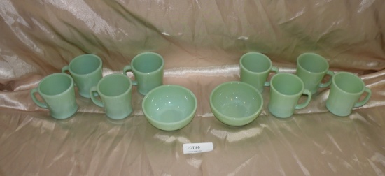 FLAT BOX OF JADEITE FIRE-KING DISHES - 8 COFFEE MUGS, 2 BERRY BOWLS