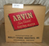 VTG. ARVIN FAN FORCED ELECTRIC HEATER W/BOX