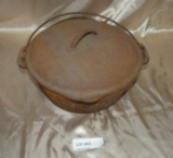 UNMARKED CAST IRON DUTCH OVERN W/LID