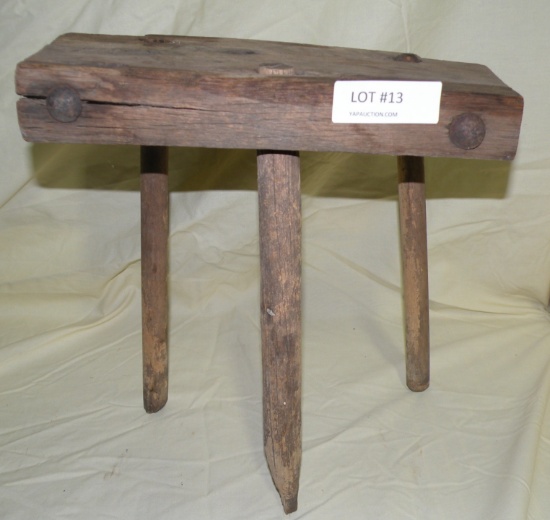 PRIMITIVE WOODEN MILKING STOOL - WILL NOT SHIP