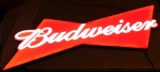 BUDWEISER PLASTIC LIGHTED SIGN - WORKS