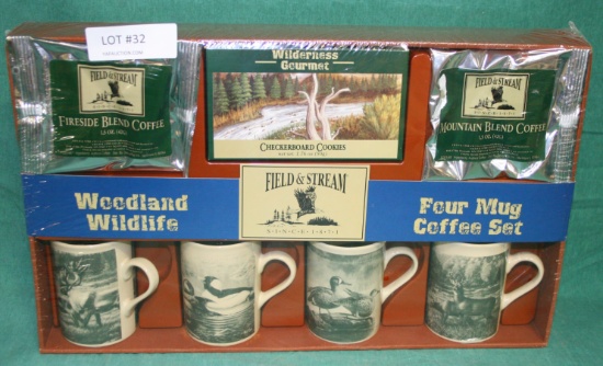 FIELD & STREAM WOODLAND WILDLIFE COFFEE SET - SEALED IN BOX