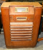 VINTAGE G.E. FLOOR RADIO CABINET - LOCAL PICKUP ONLY