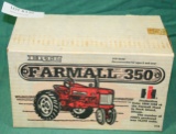 ERTL 1/16 SCALE I.H. FARMALL 350 TOY TRACTOR W/BOX