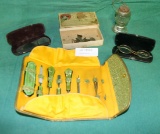 FLAT BOX OF SMALL COLLECTIBLES, ADVERTISING ITEMS