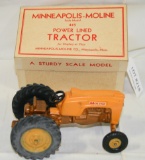 MINNEAPOLIS-MOLINE SCALE MODEL 445 POWER LINED TRACTOR W/BOX