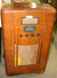 VTG. FLOOR CABINET RADIO - LOCAL PICKUP ONLY