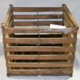 VTG. HUMPTY DUMPTY WOODEN EGG CRATE - NO LID - LOCAL PICKUP ONLY