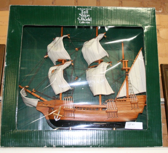 HERITAGE MINT TALL SHIPS OF THE WORLD REPLICA MAYFLOWER W/BOX