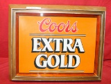 PLASTIC FRAMED COORS EXTRA GOLD LIGHTED BEER SIGN - WORKS