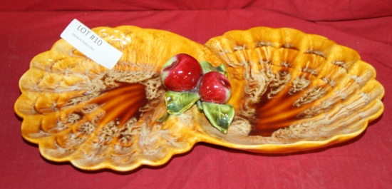 WADE OF CALIFORNIA NO. 716 DECORATIVE DIVIDED SERVING DISH