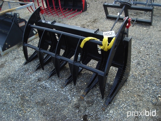 66" Root/Log Bucket with Grapple, Universal