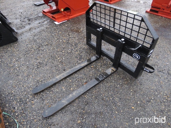 New/Unused JBX 4000 Forks for Skid Loader