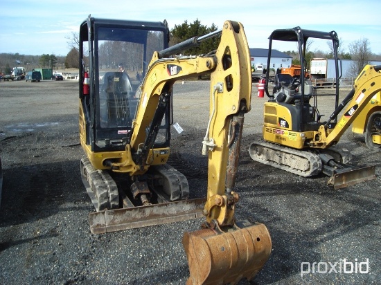 2015 Caterpillar 301.7 D Mini Excavator,