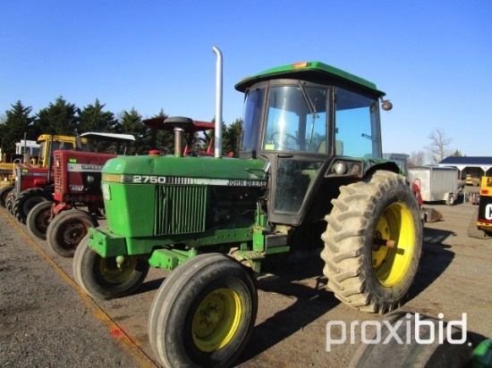 John Deere 2750 Tractor,
