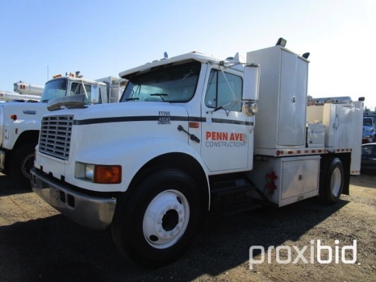 2002 International 4700 S/A Fuel & Lube Truck,
