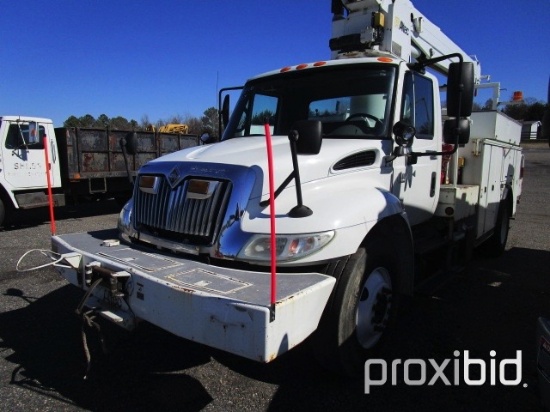 2007 International Durastar 4400 Altec Material Ha