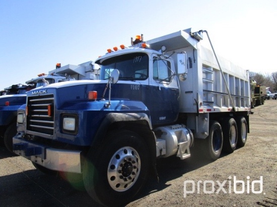 1997 Mack RD688S Tri-Axle Dump Truck,,
