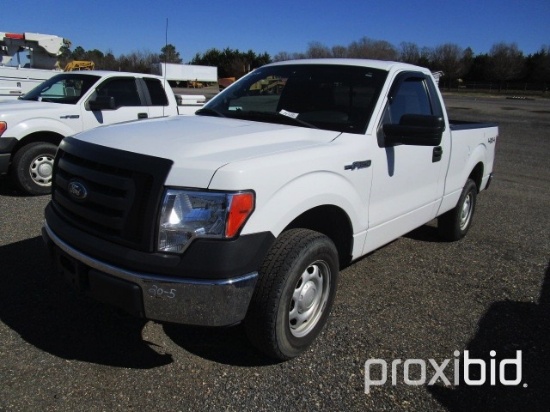 2012 Ford F150 XL 4X4 Pickup,