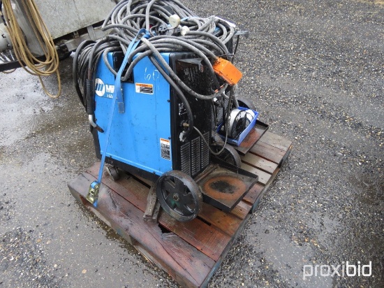 Miller 250X Welder