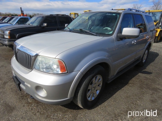 2004 Lincoln Navigator,