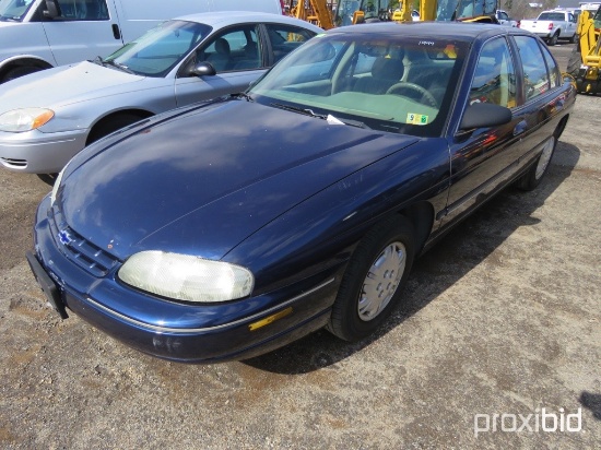 1999 Chevrolet Lumina LS,