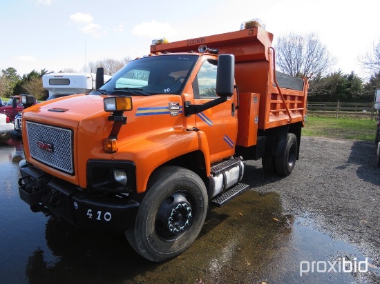 2003 GMC C8500 S/A Dump