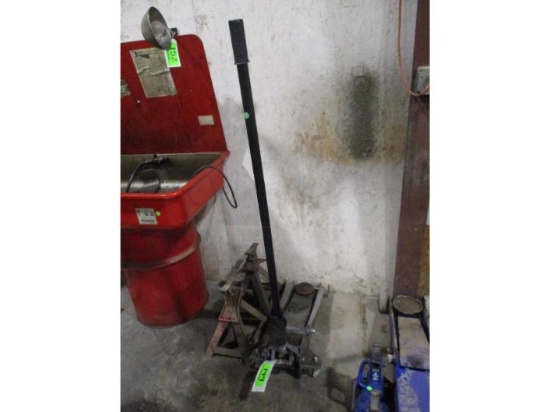 Service Jack & (2)Jack Stands