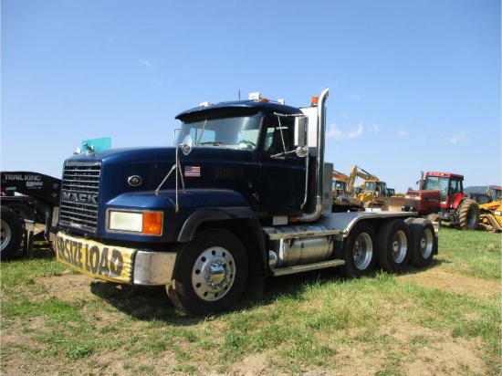 1999 Mack CL713 8x4 Tri Axle Road Tractor