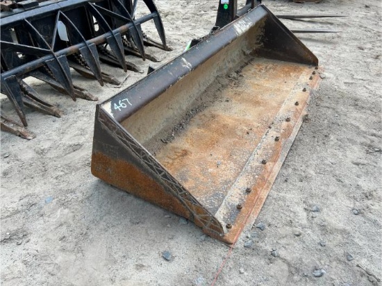 Cat 80" Universal Bucket w/Bolt On Cutting