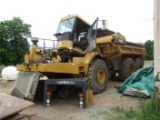 2001 Cat D400E II Articulated Dump Truck,