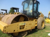2012 Cat CS56 Smooth Drum Roller,