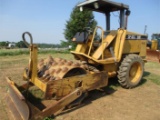 2003 Cat CP-323C Padfoot Roller,