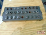 Collets 21 in wooden tray