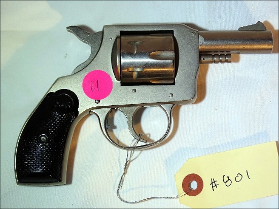 H&R - Model:733 - .32- revolver