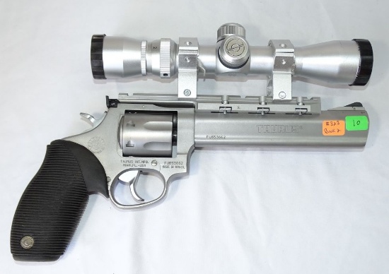 Taurus - Model:Tracker - .17- revolver
