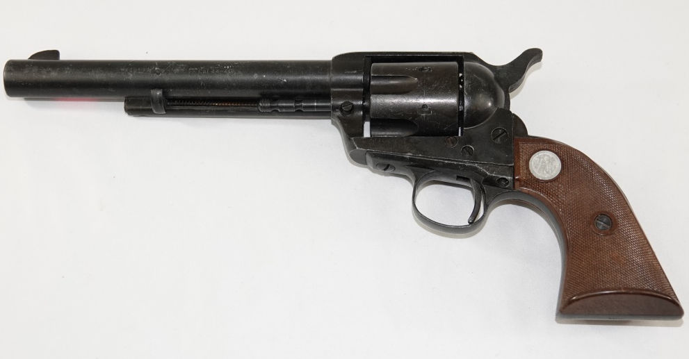 Made in Japan - Model:Frontier Six Shooter - | Proxibid
