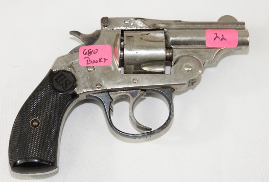 Iver Johnson  - Model:US - .32- revolver