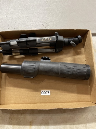 Bushnell spotting scope with stand