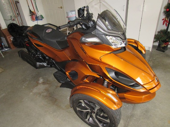 2014 CAN-AM Spyder