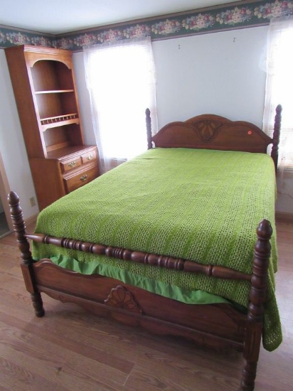 Full size bed